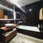 Rent a room of 150 m² in Santa Luzia