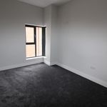 Rent 2 bedroom apartment in Glossop