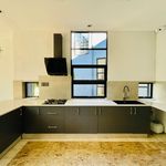Rent 6 bedroom apartment of 4200 m² in Johannesburg