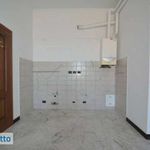 Affitto 4 camera appartamento di 89 m² in Genoa