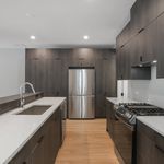Rent 4 bedroom apartment of 2300 m² in Chicago