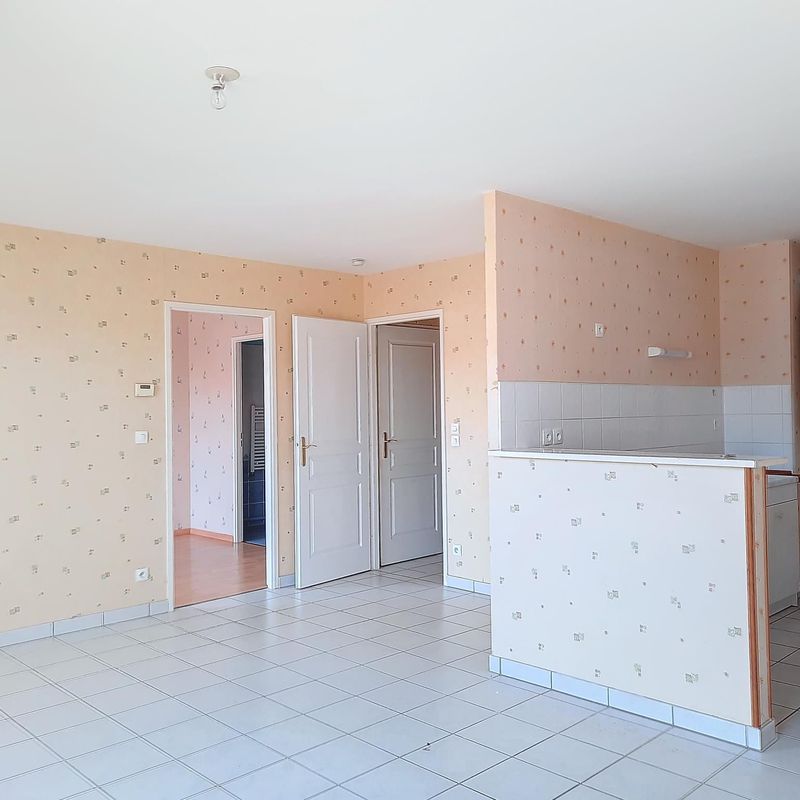 Appartement 2 pièces - 47m² - CREPY EN VALOIS Crépy-en-Valois