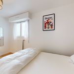Rent a room of 110 m² in Courbevoie