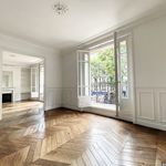 Appartement de 79 m² avec 3 chambre(s) en location à Paris