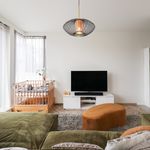 Rent 3 bedroom apartment of 127 m² in Boechout