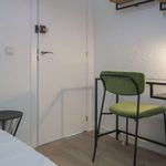 Rent a room of 61 m² in Alcalá de Henares