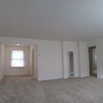 Rent 2 bedroom apartment of 81 m² in Long Beach