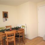 Rent 3 bedroom flat in Guildford