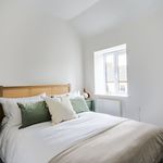Rent 1 bedroom apartment of 60 m² in Newport