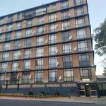 Rent 5 bedroom apartment of 5000 m² in City of Tshwane