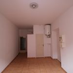 Appartement de 21 m² avec 1 chambre(s) en location à Hyères