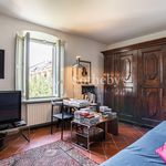 Affitto 3 camera appartamento di 285 m² in Bergamo