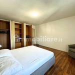 Affitto 5 camera appartamento di 144 m² in Firenze