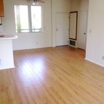 Rent 2 bedroom apartment in North Hollywood