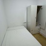 Rent a room of 54 m² in Barcelona