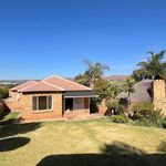 Rent 2 bedroom house of 19 m² in Roodepoort