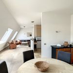 Huur 3 slaapkamer appartement van 138 m² in Brussel