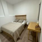Rent 4 bedroom apartment of 75 m² in Barcelona