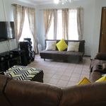 Rent 3 bedroom house of 1015 m² in uMhlathuze