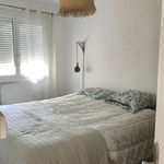 Rent 3 bedroom apartment of 71 m² in Bordeaux