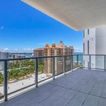 Rent 2 bedroom apartment of 173 m² in Sarasota