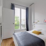 Rent 4 bedroom apartment of 110 m² in Paris