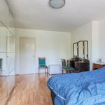 Huur 5 slaapkamer huis van 150 m² in The Hague