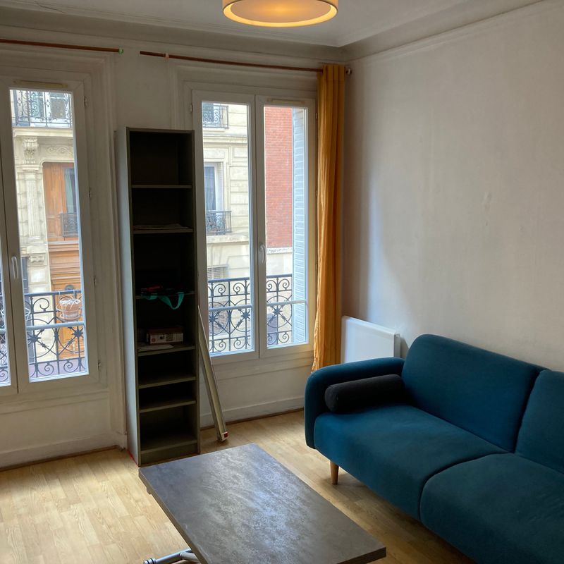 2 room appartment in hart of 11th disctrict paris 11eme