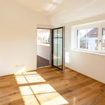 Rent 2 bedroom apartment of 69 m² in Schleedorf