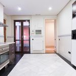 Alquilo 3 dormitorio apartamento de 246 m² en Madrid
