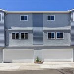 Rent 3 bedroom apartment of 168 m² in Hermosa Beach