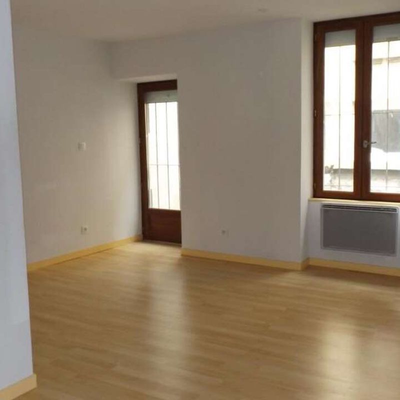 Location appartement 1 pièce 25 m² Clermont-Ferrand (63000)