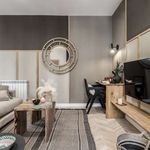 Rent 4 bedroom apartment of 137 m² in Madrid