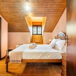 Rent a room of 450 m² in Gerês