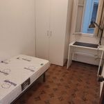 Rent 4 bedroom apartment in Valencia