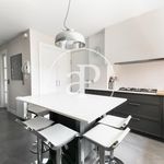 Rent 7 bedroom apartment of 330 m² in Barcelona