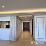 Rent 2 bedroom house of 210 m² in Bangkok