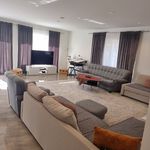 Rent 6 bedroom house of 185 m² in Huddinge