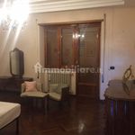 Rent 5 bedroom apartment of 180 m² in Frosinone