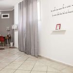 Rent 7 bedroom house in Roma
