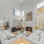 Rent 3 bedroom apartment of 163 m² in Irvine