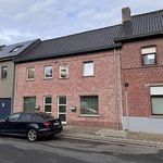 Rent 2 bedroom house of 206 m² in Oosterzele