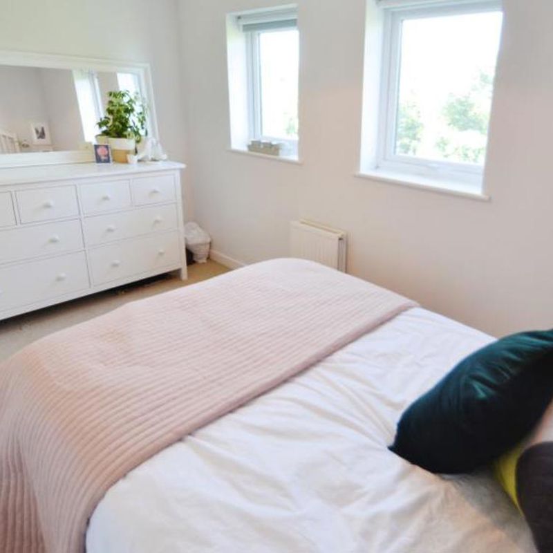 2 bedroom apartment to let, Portishead, Bristol  | Ocean Estate Agents Woodhill