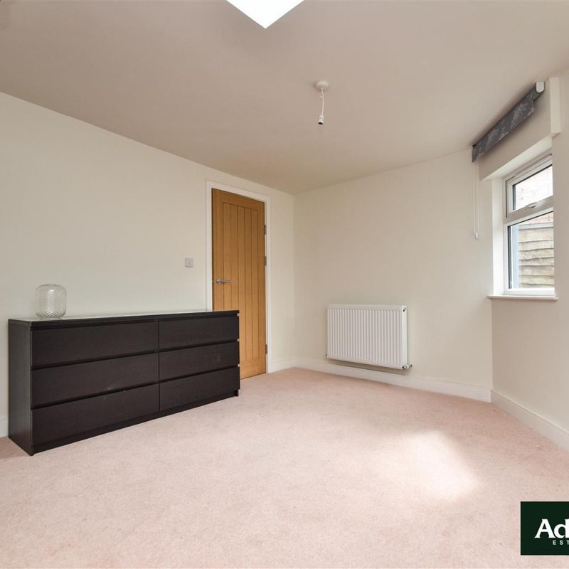 3 Bedrooms House - Detached - To Let North Finchley