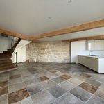 Rent 4 bedroom house of 130 m² in Saintes