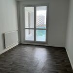 Rent 4 bedroom apartment of 84 m² in Créteil