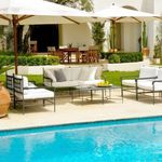 Rent 9 bedroom house of 280 m² in Antibes
