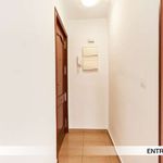 Rent a room of 65 m² in Sevilla