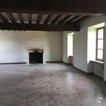 Rent 6 bedroom house of 199 m² in Montereau-Fault-Yonne