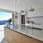 Maison de 440 m² avec 5 chambre(s) en location à Nice